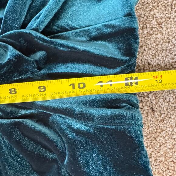 Vince Camuto Size 0 Twist Front Long Sleeve Velvet Dress Jewel Green Wicked - Picture 11 of 14